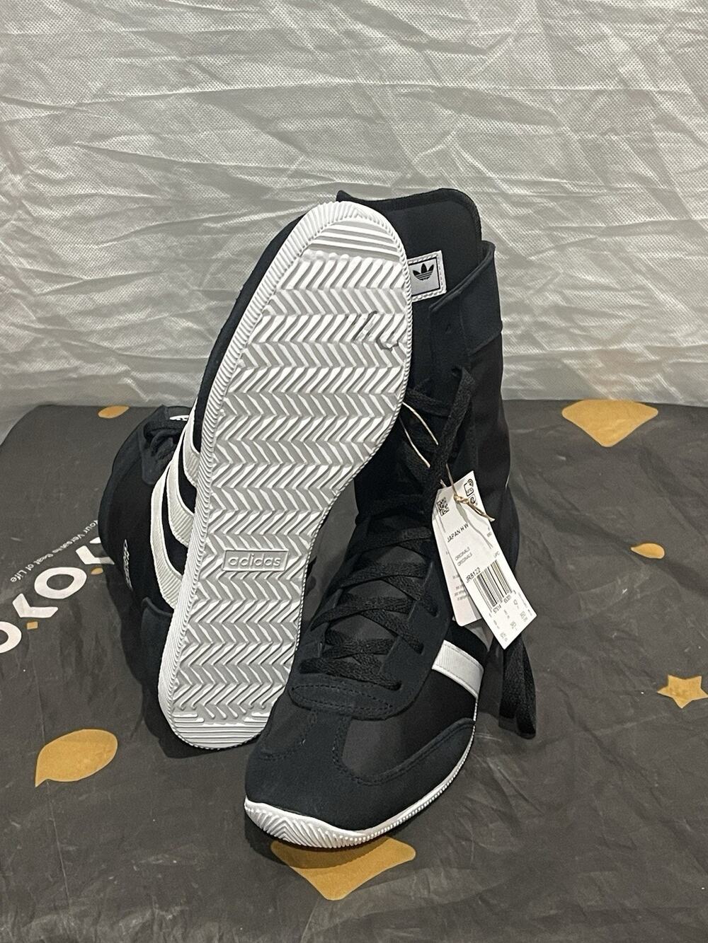 New Women’s 9.5 adidas Japan H Core Black Cloud White JR8122